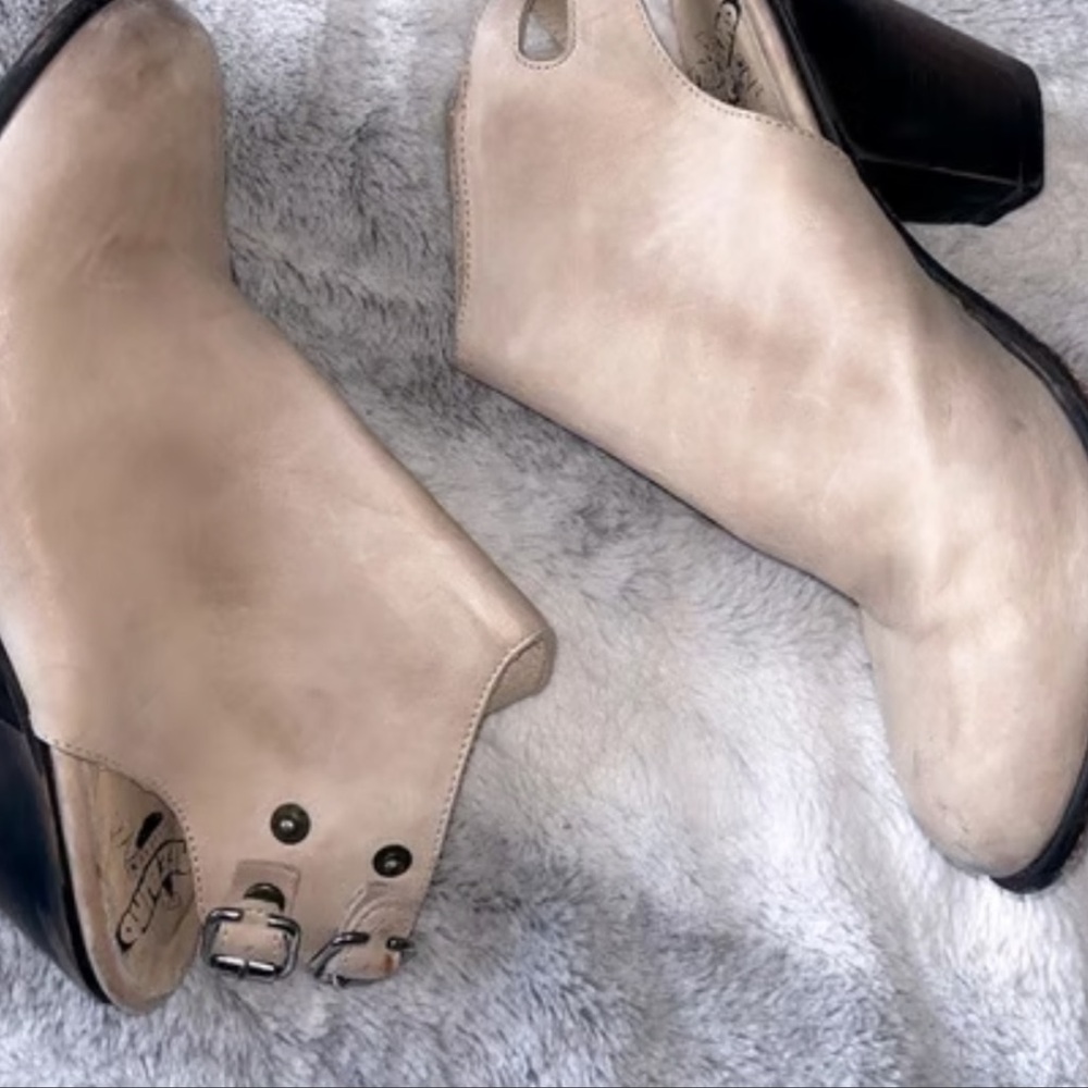 Free Bird   Ankle Booties Soft Fabric